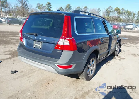 2013 Volvo Xc70 3.2/3.2 Platinum/3.2 Premier/3.2 Premier Plus z USA, uszkodzony, nr VIN YV4940BZ3D1147269